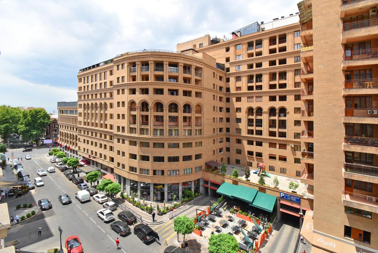 Armenak Apartment 5-Комнатная Jereván Kültér fotó