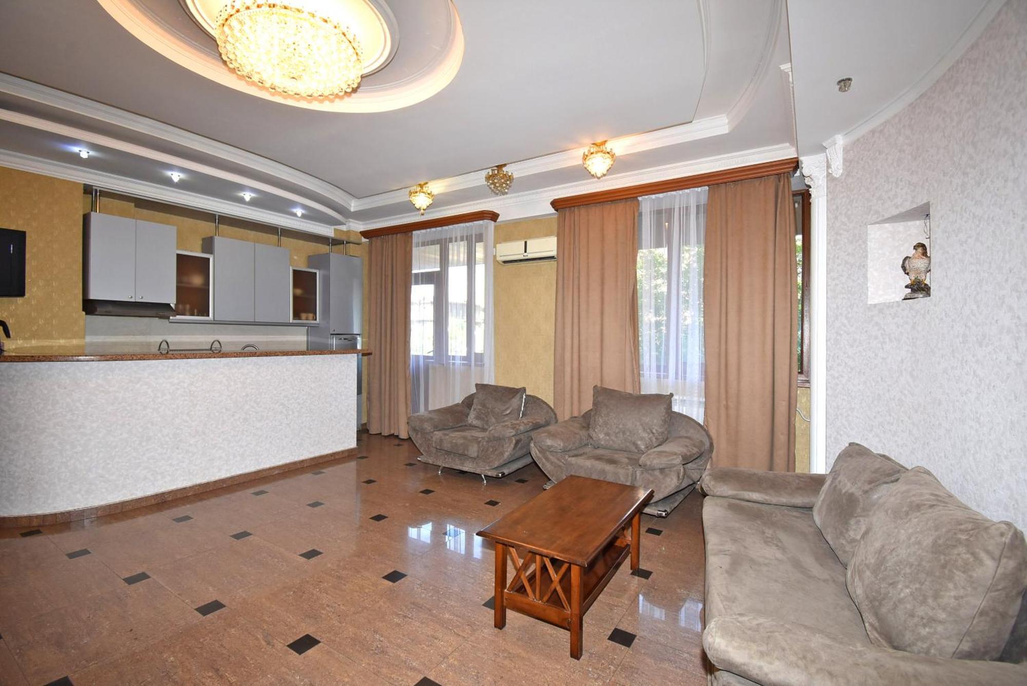 Armenak Apartment 5-Комнатная Jereván Kültér fotó